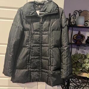 Jones New York Women's Black Puffer Jacket Size Small